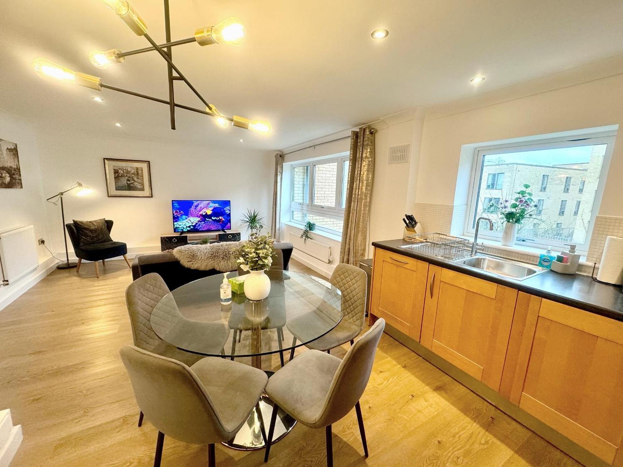 Kiwi Tree Serviced Apartment CBG エクステリア 写真
